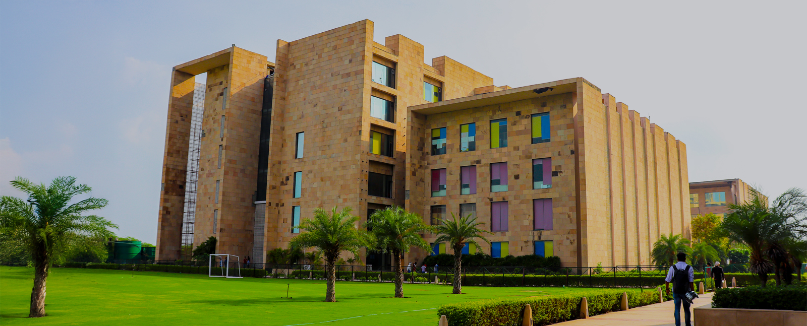 Governance structure at Galgotias Online University